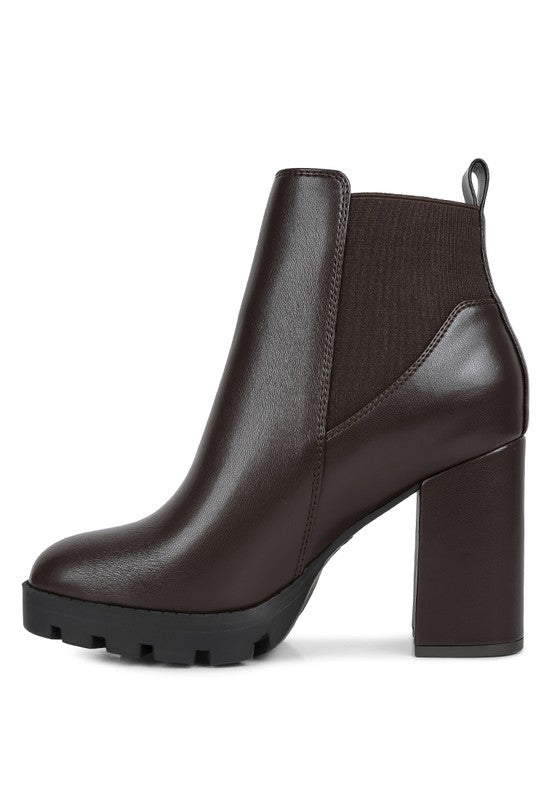 BOLT BLOCK HEELED CHELSEA BOOT - Victoria Royale Boutique