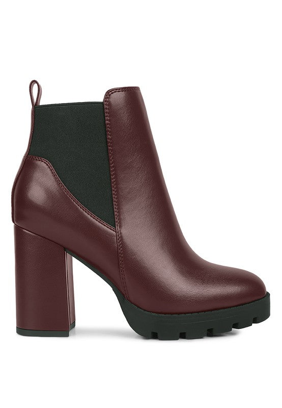 BOLT BLOCK HEELED CHELSEA BOOT - Victoria Royale Boutique